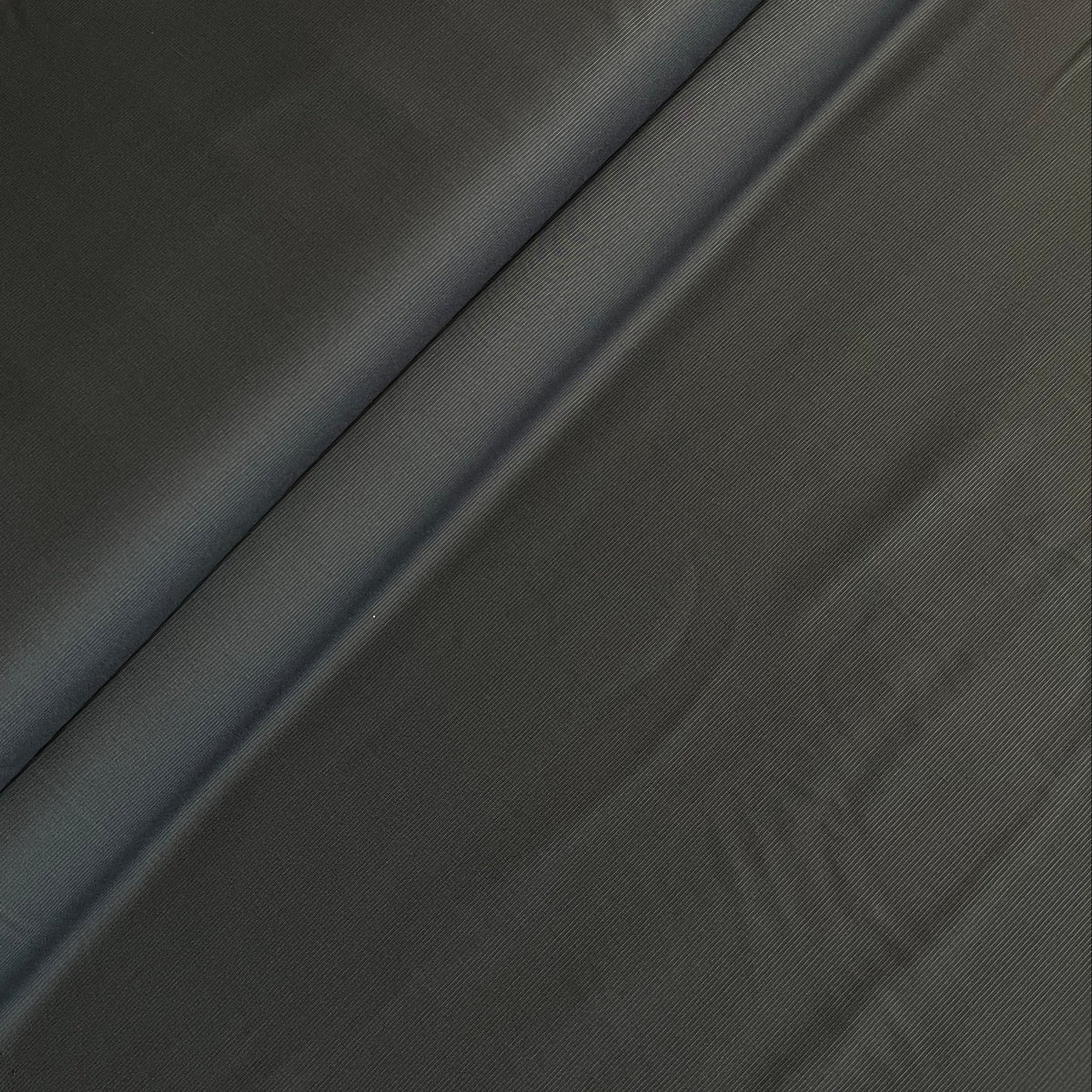 Grey CrossLine – For Season Wash & Wear